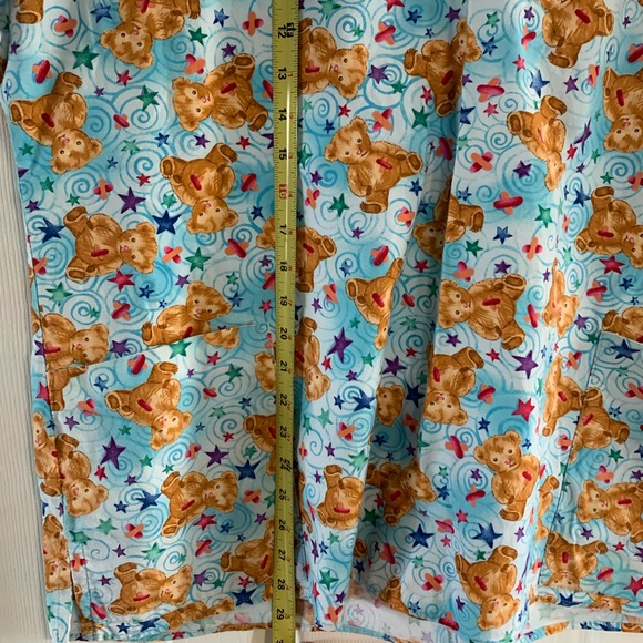 Teddy bear boo boo scrub top - Picture 4 of 5